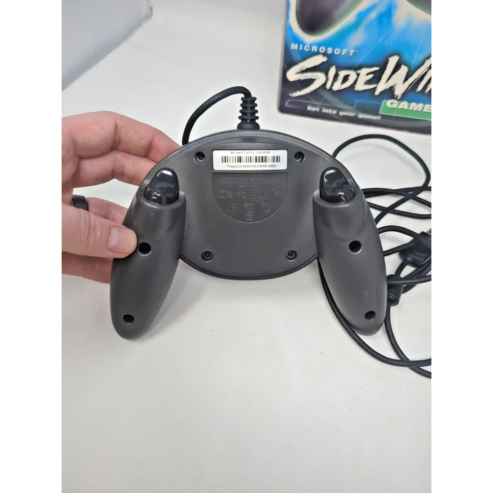 OEM Genuine MICROSOFT SIDEWINDER GAMEPAD X08-09336 USB Plug and Play- w/ box